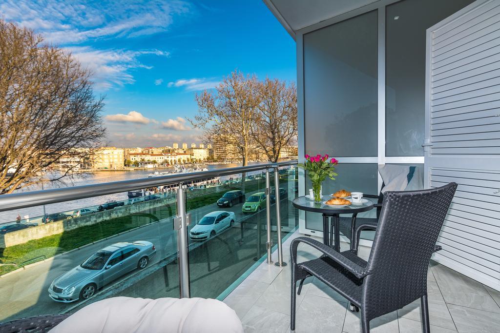 Lavender Apt. W. Balcony In Old Town Zadar Extérieur photo